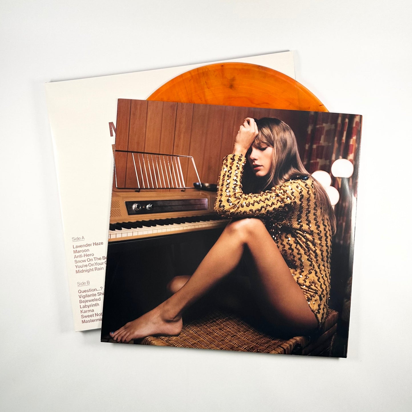 Midnights (Limited Special Edition) (Blood Moon Marbled Vinyl)