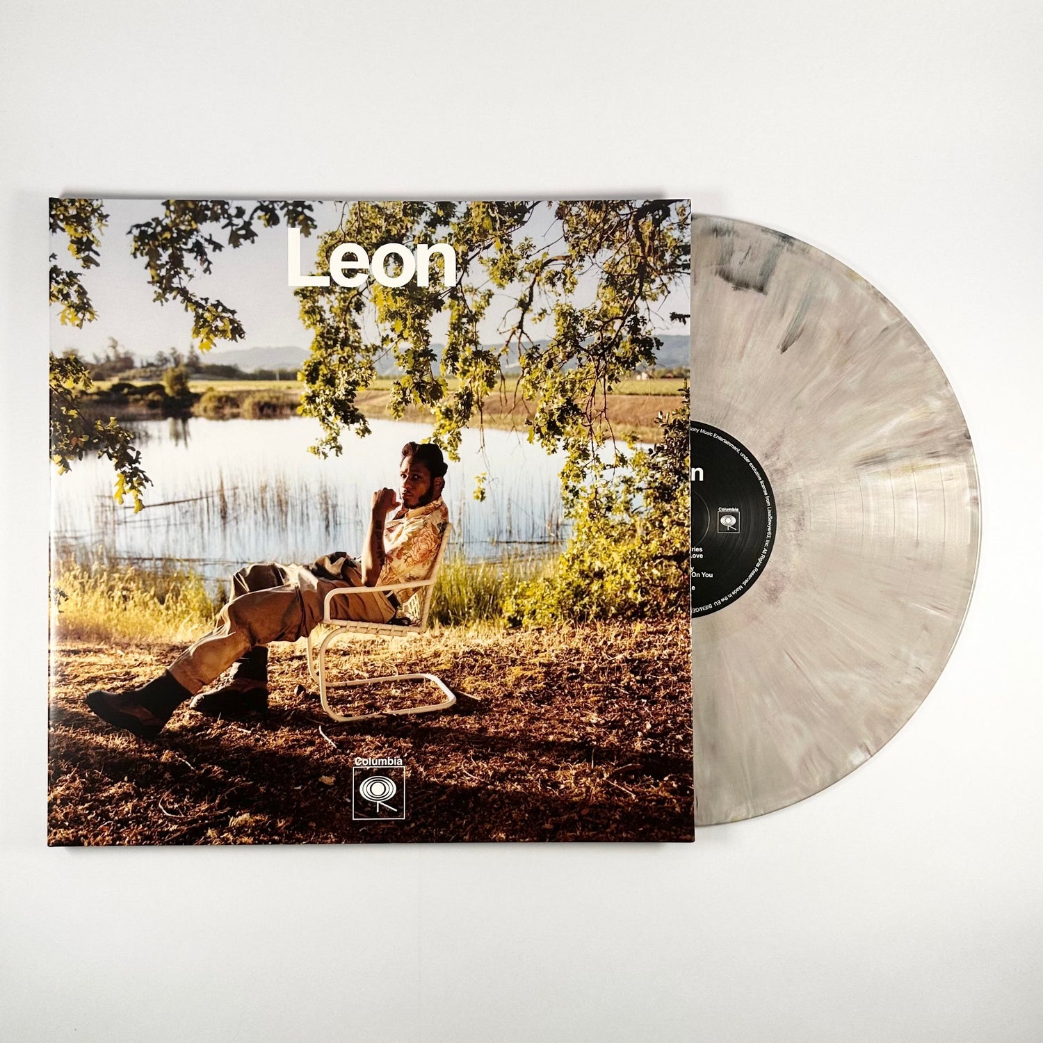 Leon (Limited Indie Edition) (Smoke Vinyl)