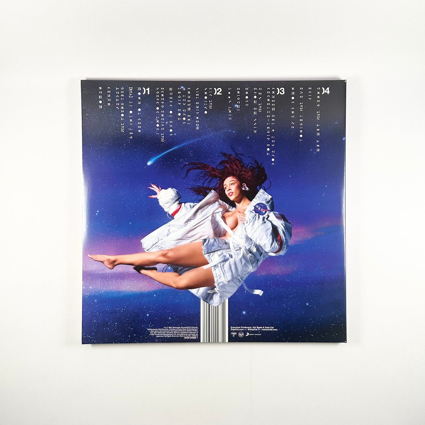 Planet Her (Deluxe Edition)